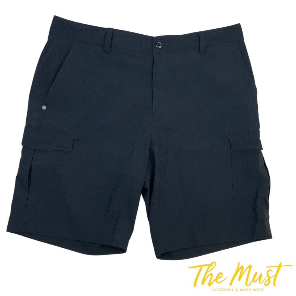 Short Cargo UNDER ARMOR Noir Taille 36 Pour Homme En Très Bon État 