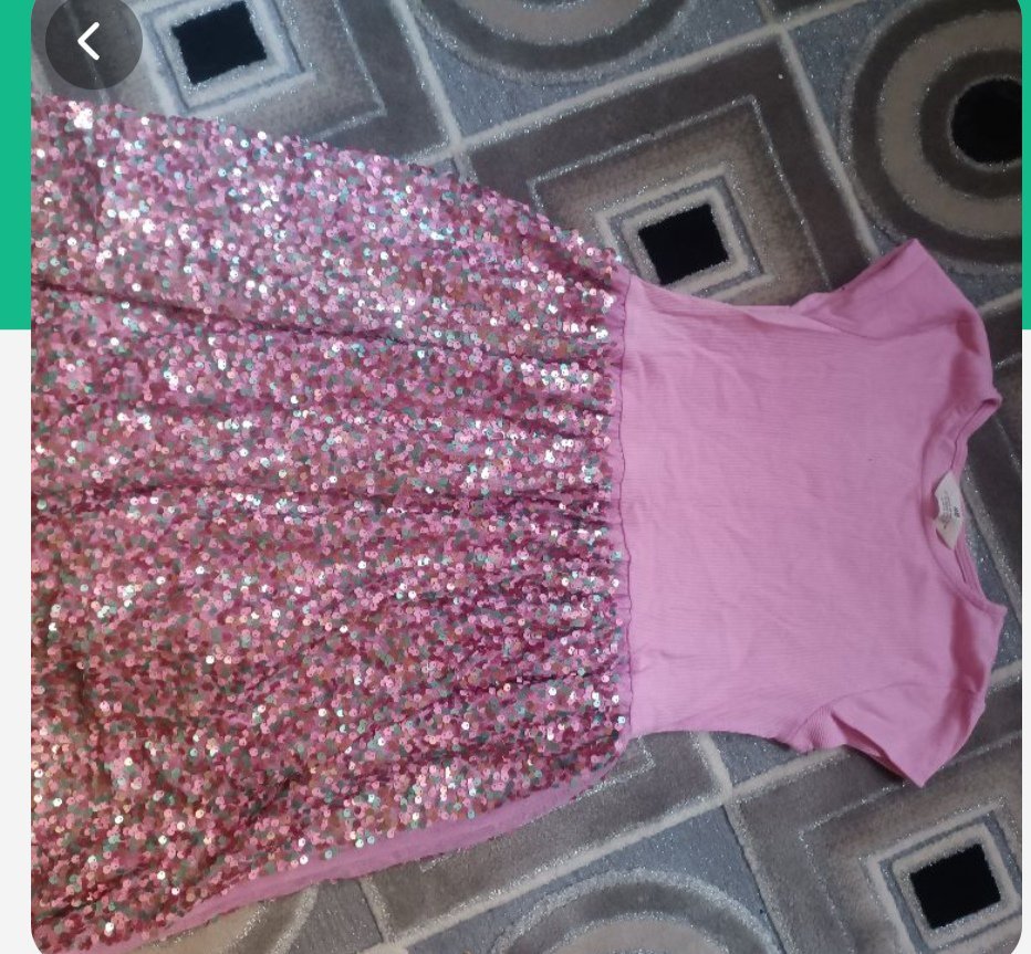 Trés jolie robe fille