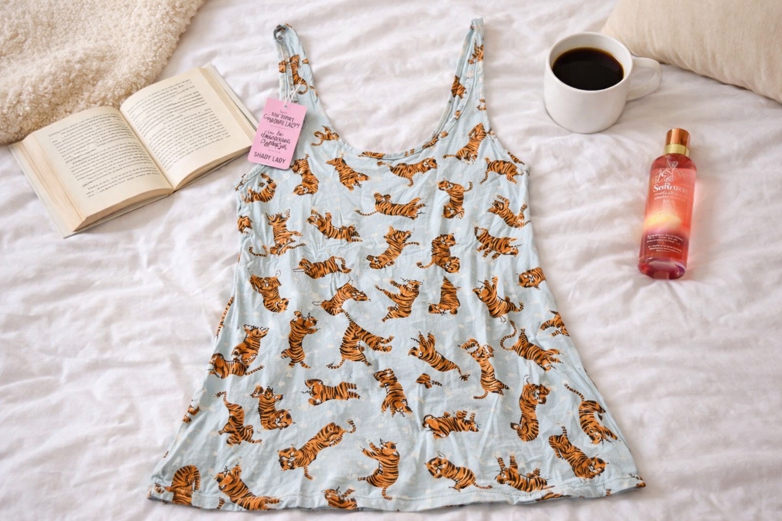Robe pyjama de la marque Shady Lady taille XS / S