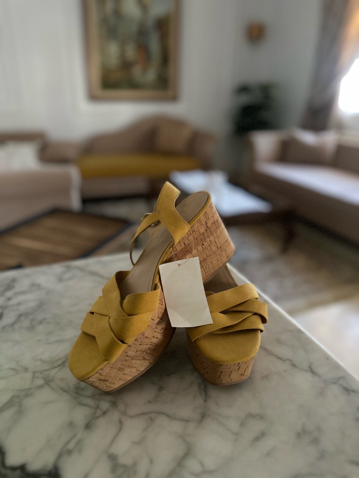 Sandales compensées neuves avec étiquette H&M .