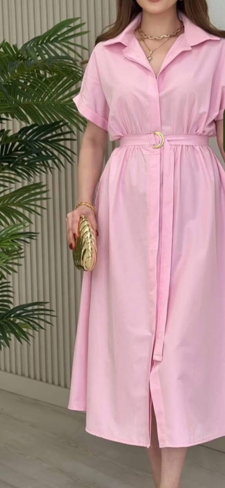 Robe rose  portee une fois 