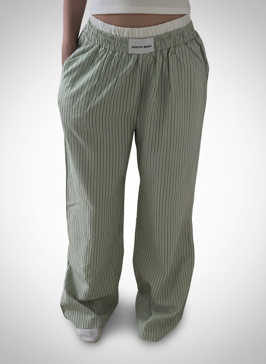Pantalon neuf jamais porte