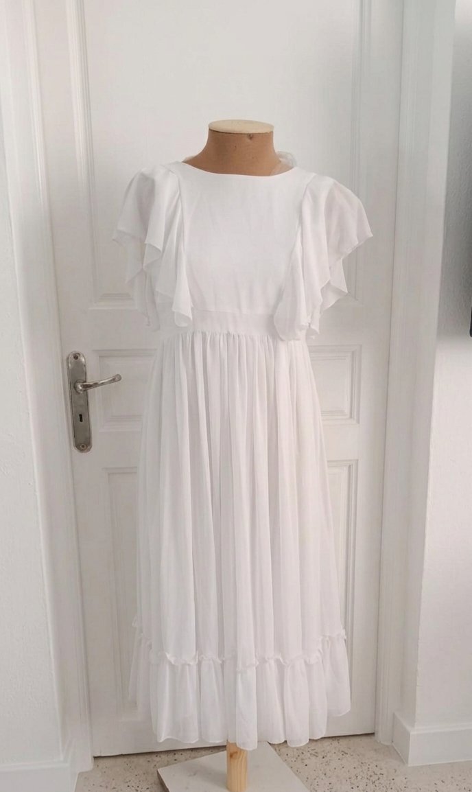 Robe  taille s +chemise gratuit 