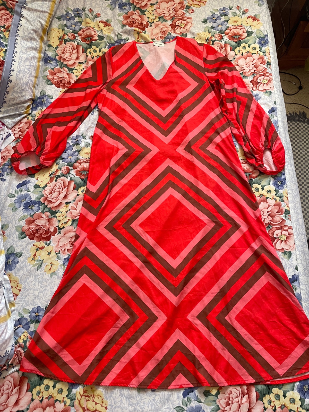 Robe rose et rouge 