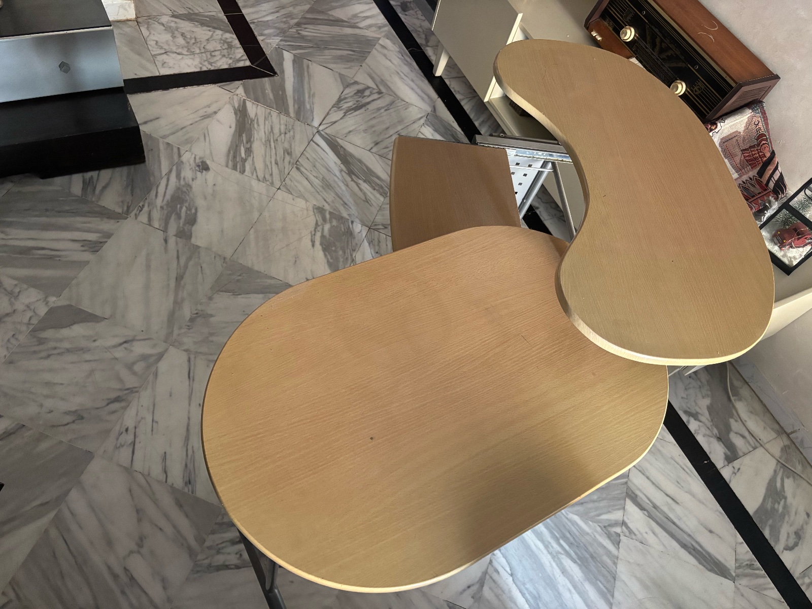 Bureau informatique / bureau de travail avec tablette coulissante