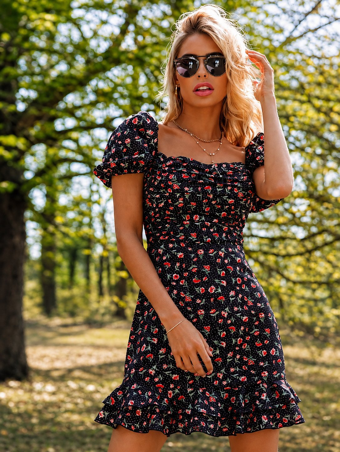 Robe shein courte à manches bouffantes imprimé floral