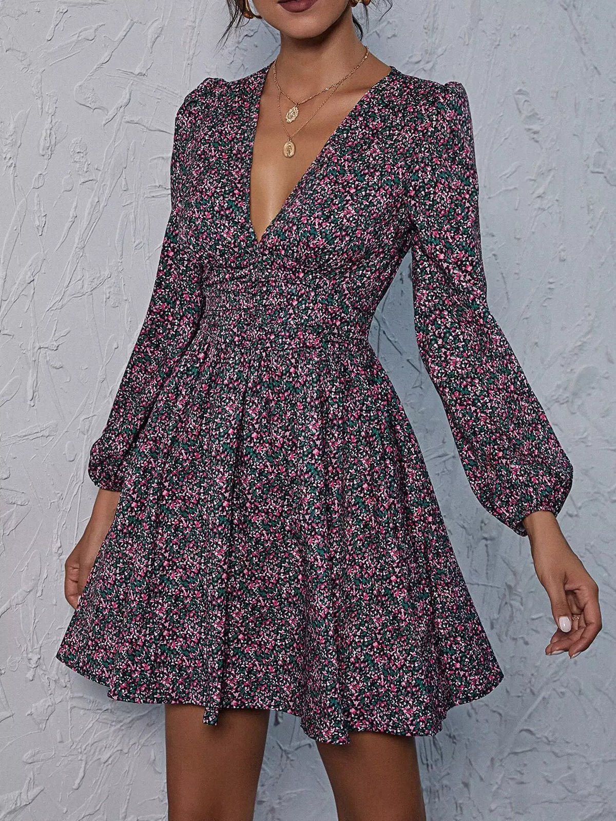 Robe courte shein à imprimé floral de style bohème manches longues bouffantes