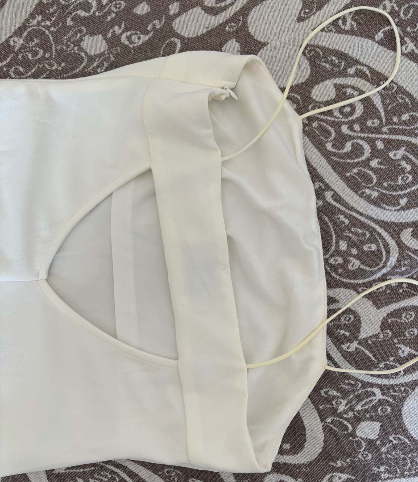 Robe blanche molante ( transparante ) 