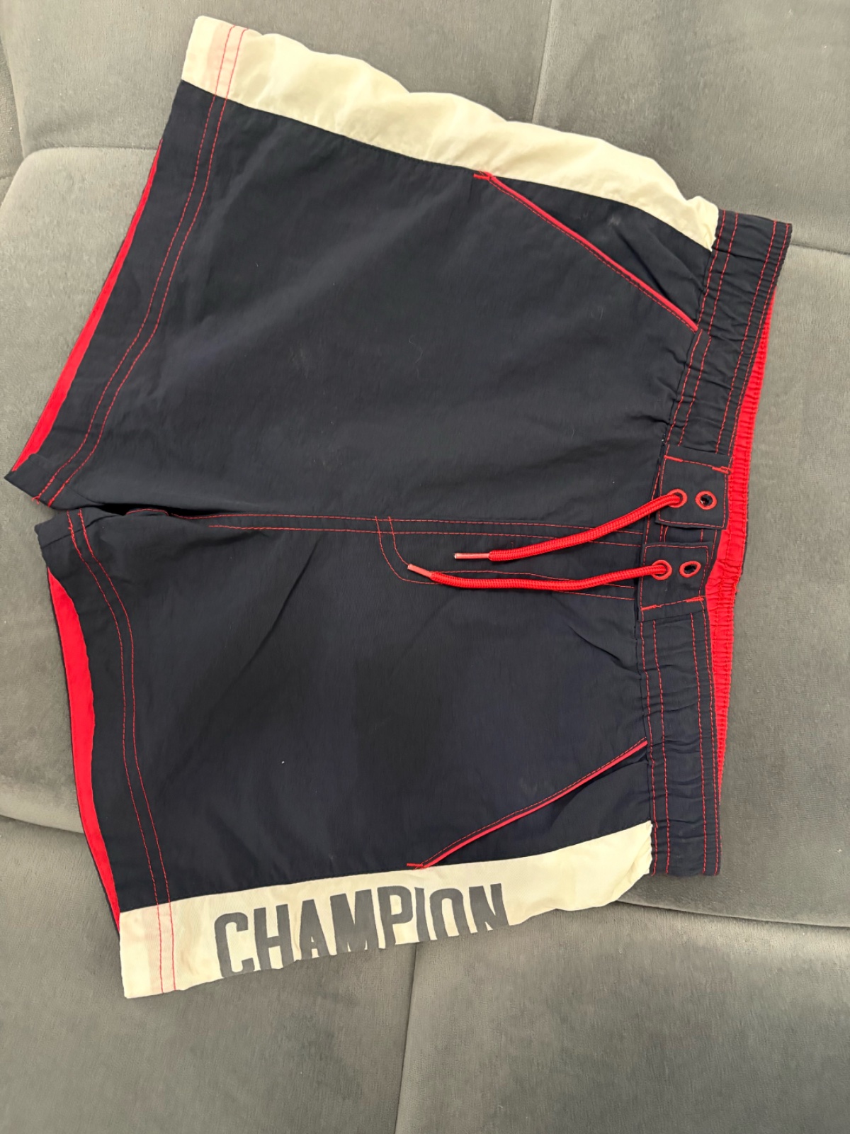 Maillot de bain bleu blanc rouge 