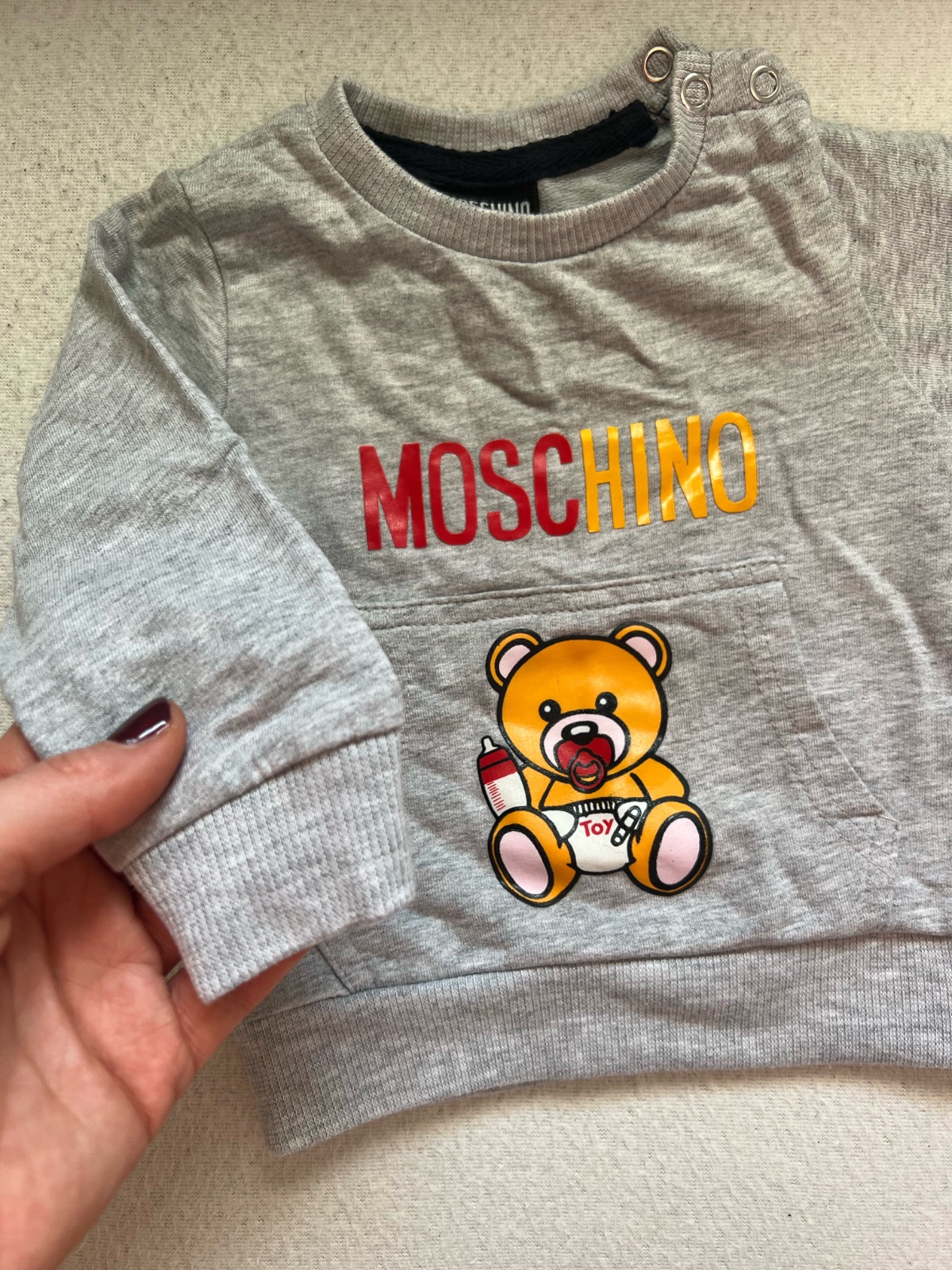 Pull moschino pour bb 
