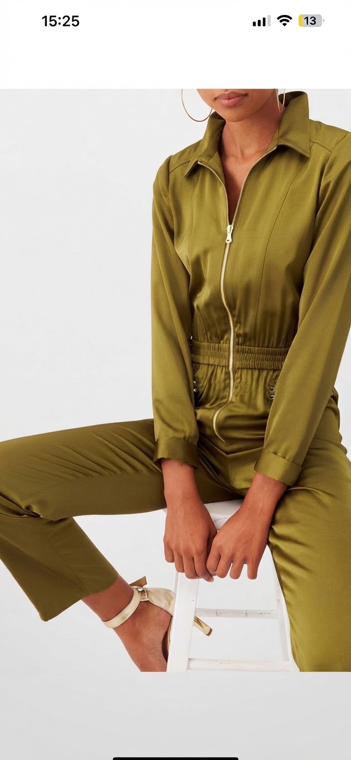 Combinaison vert militaire en satin 