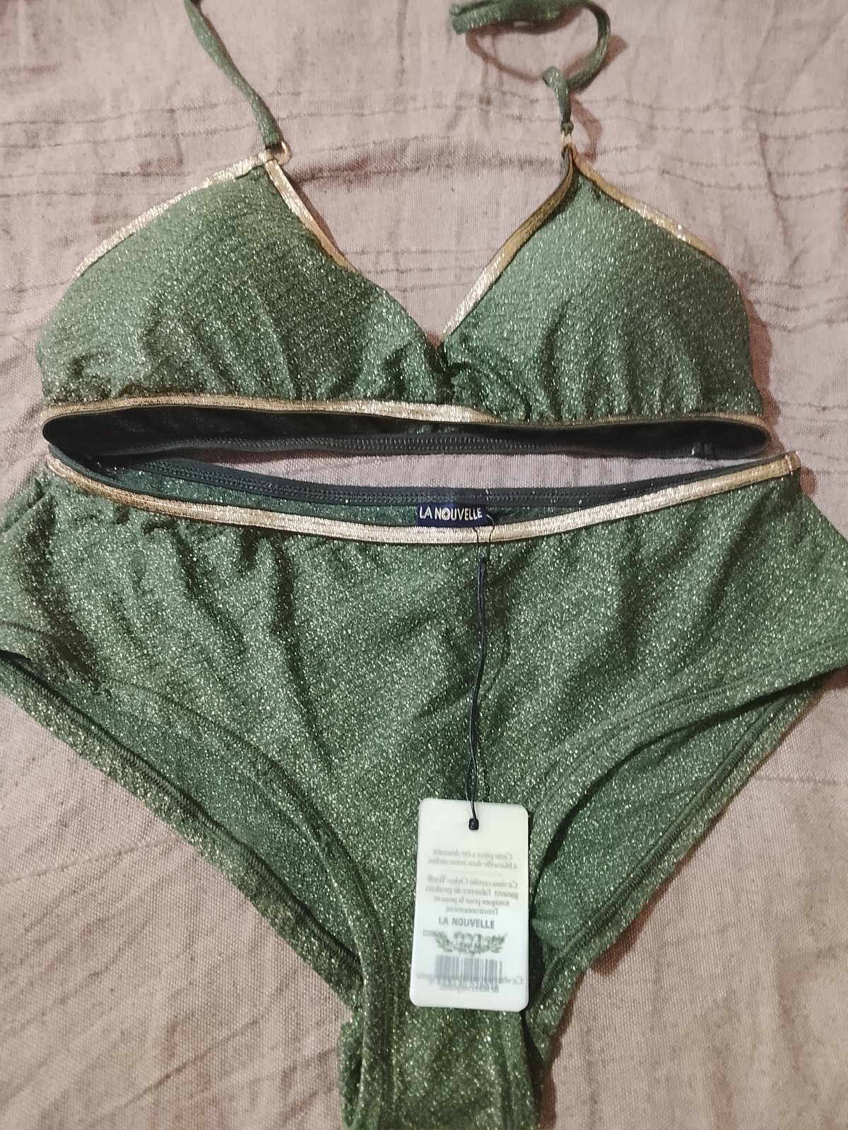 Bikini vert kaki taille 3 marque la nouvelle 