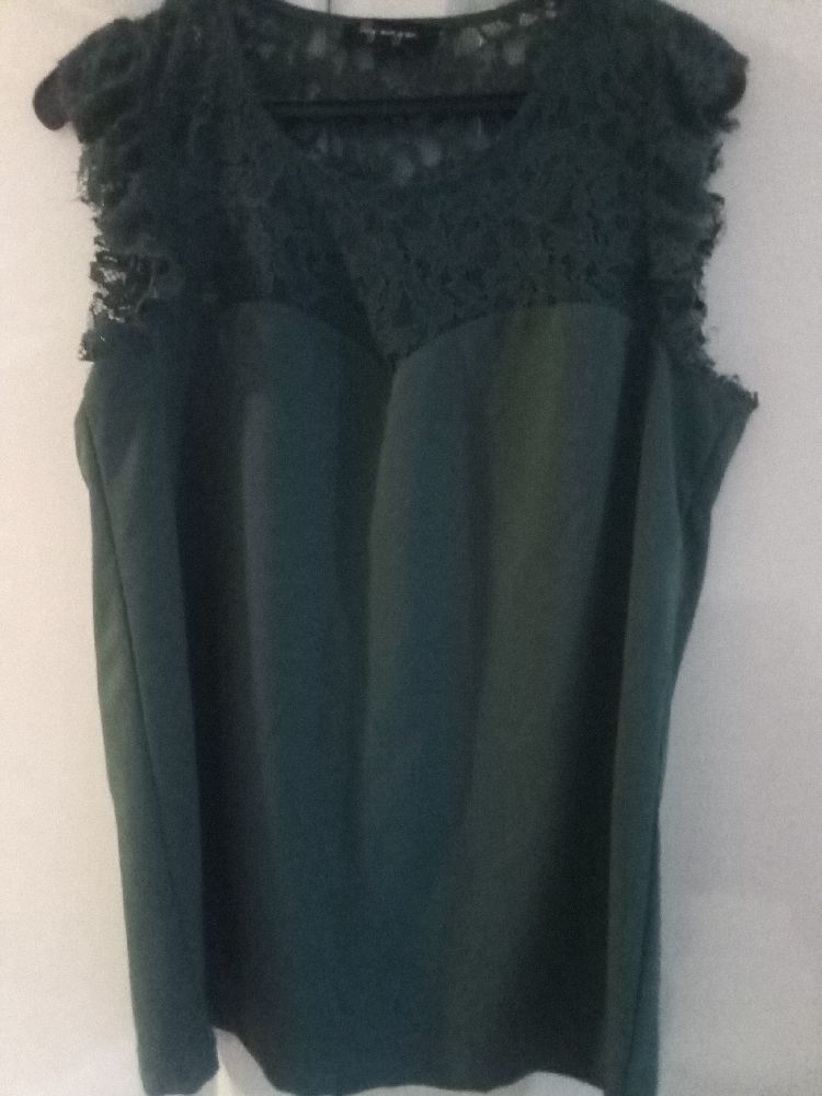 Haut sublime vert Morgan 