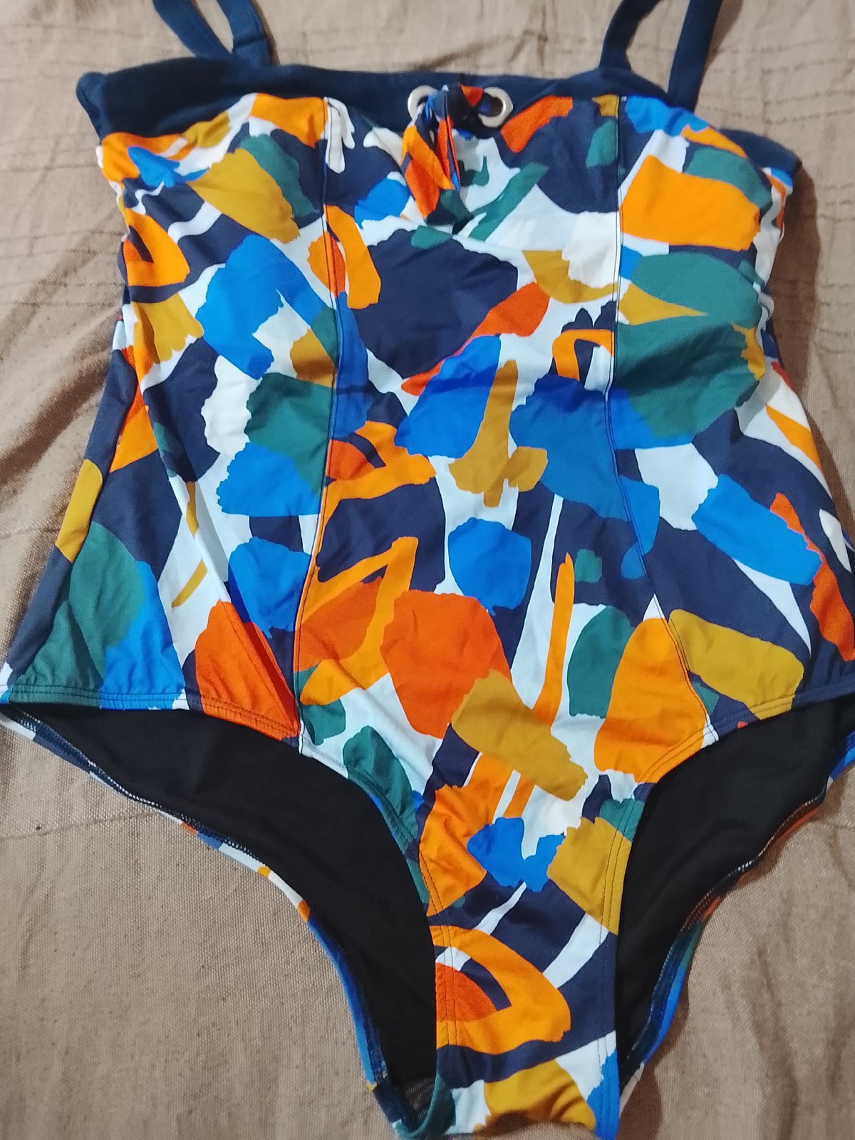 Maillot une pièce taille 48