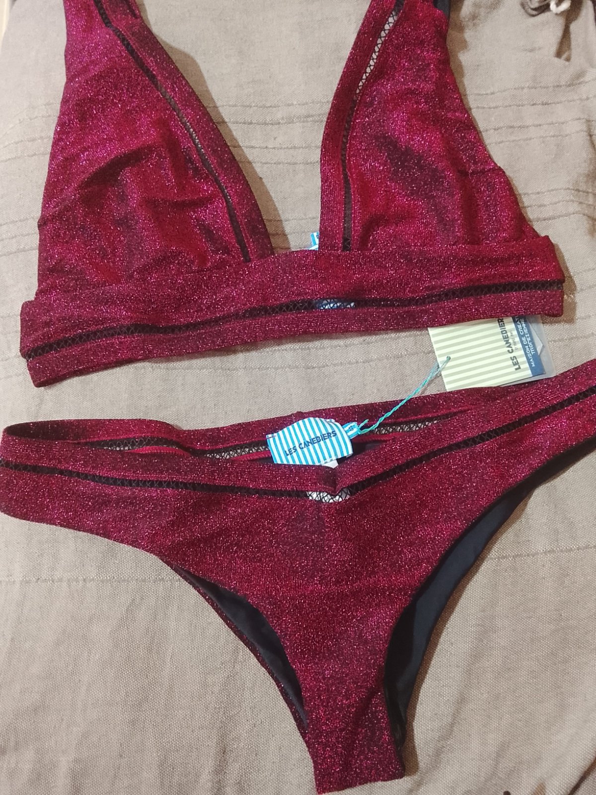 Bikini bordeaux très sexy marque les canebiers 