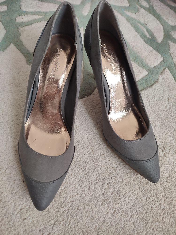 Talons gris 