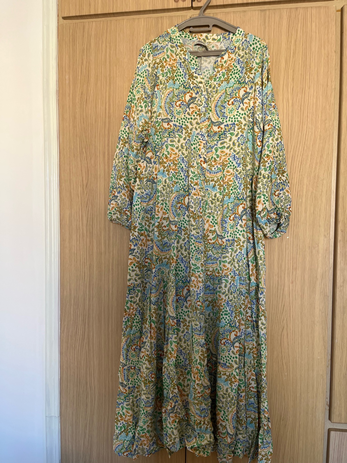 Robe Ftelli taille 50 