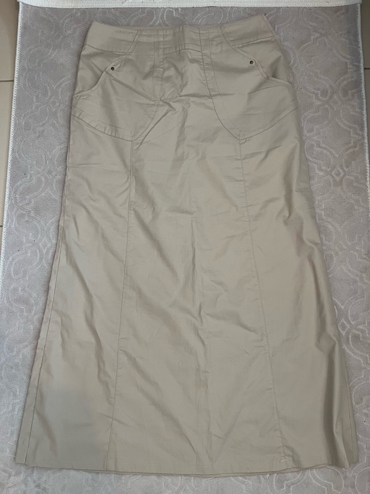 Juppe beige 
