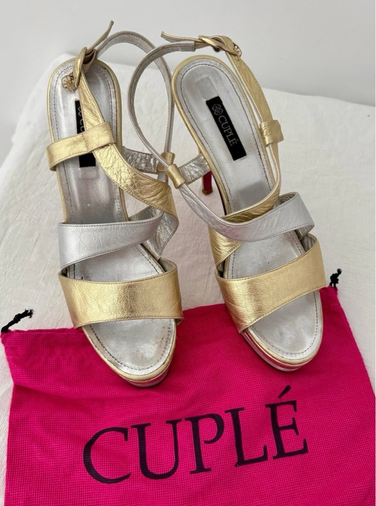 Sandale cuplé dorée et argenté en cuir 