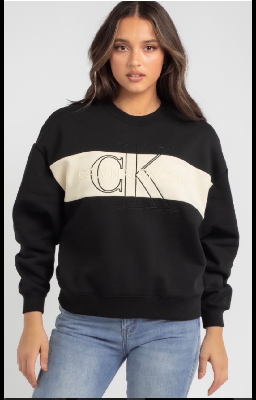 Pull calvin over sized
