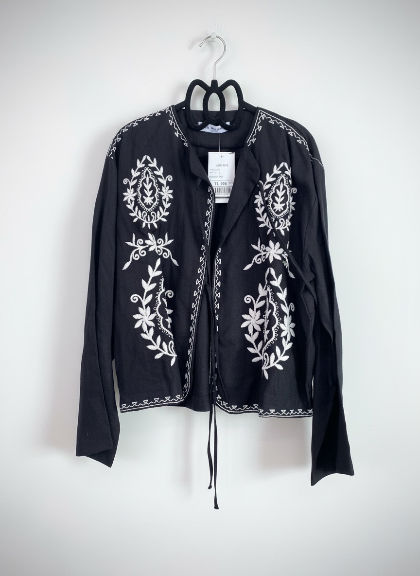 Gilet en lin brodée Zen