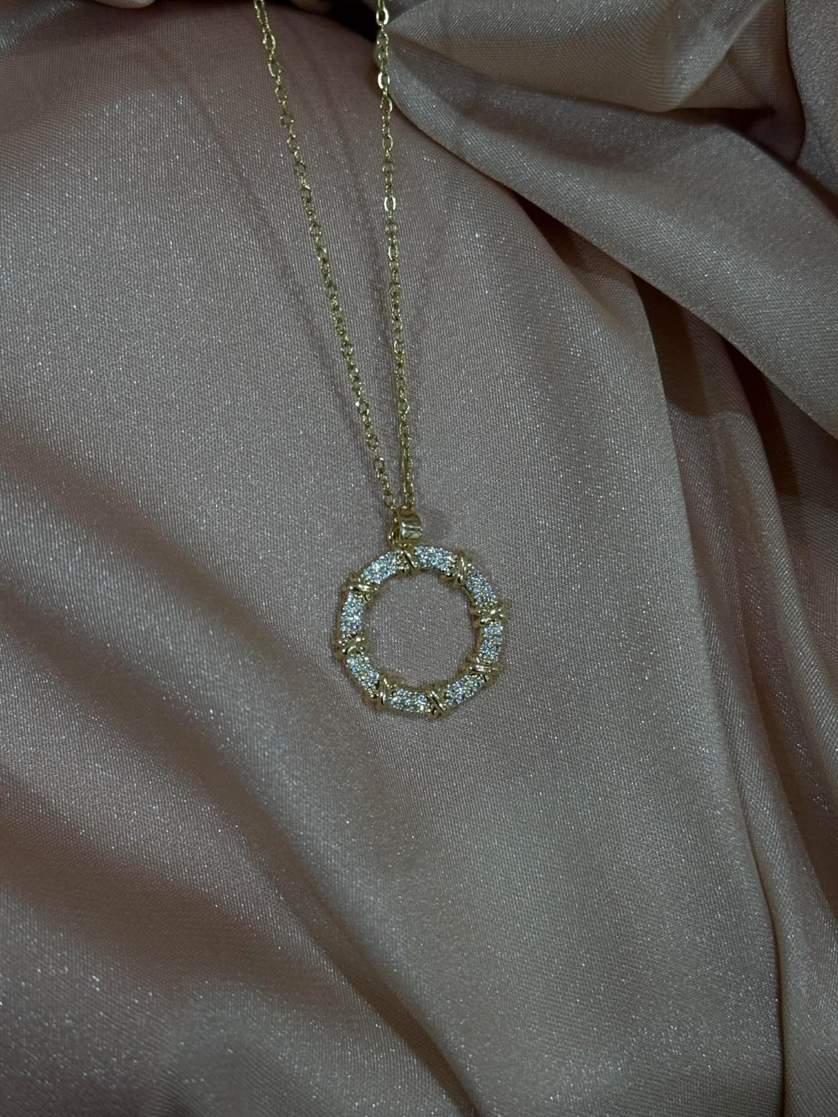 Collier inoxydable