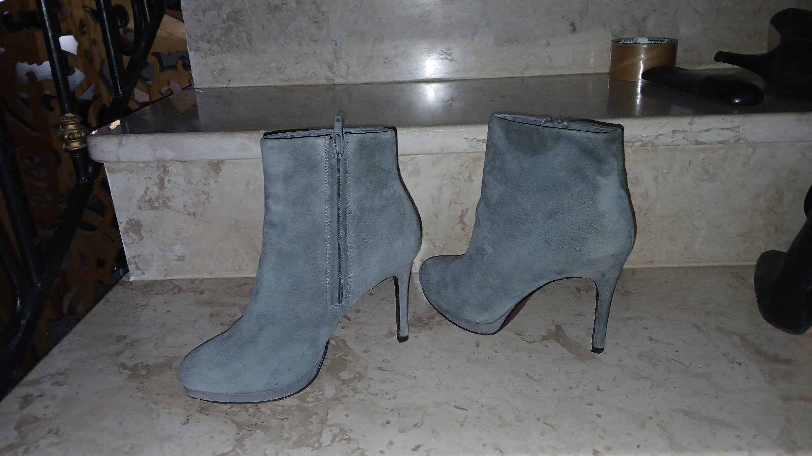 Bottines Zara Basic Collection kaki à talon