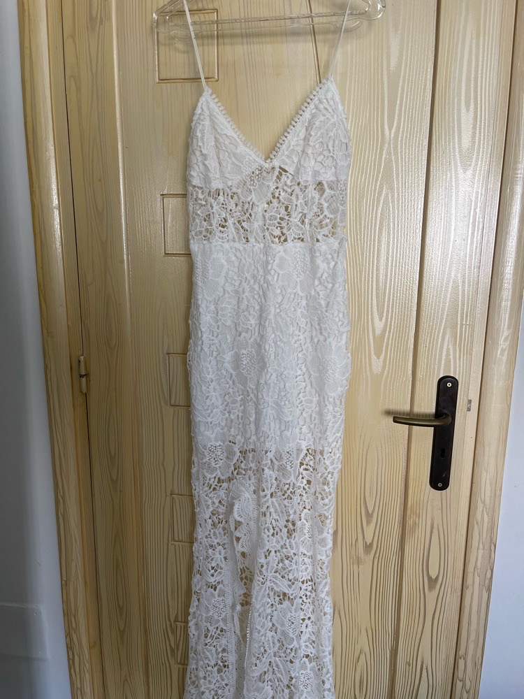 Robe blanche neuf