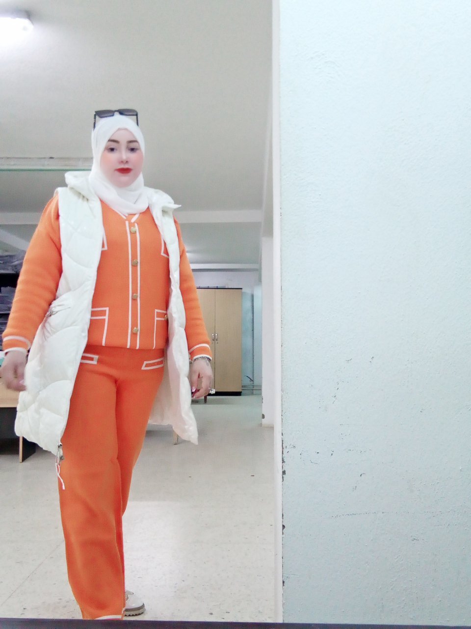 اسومبل سلعة تركية ملبوس مرة كهو جديد 