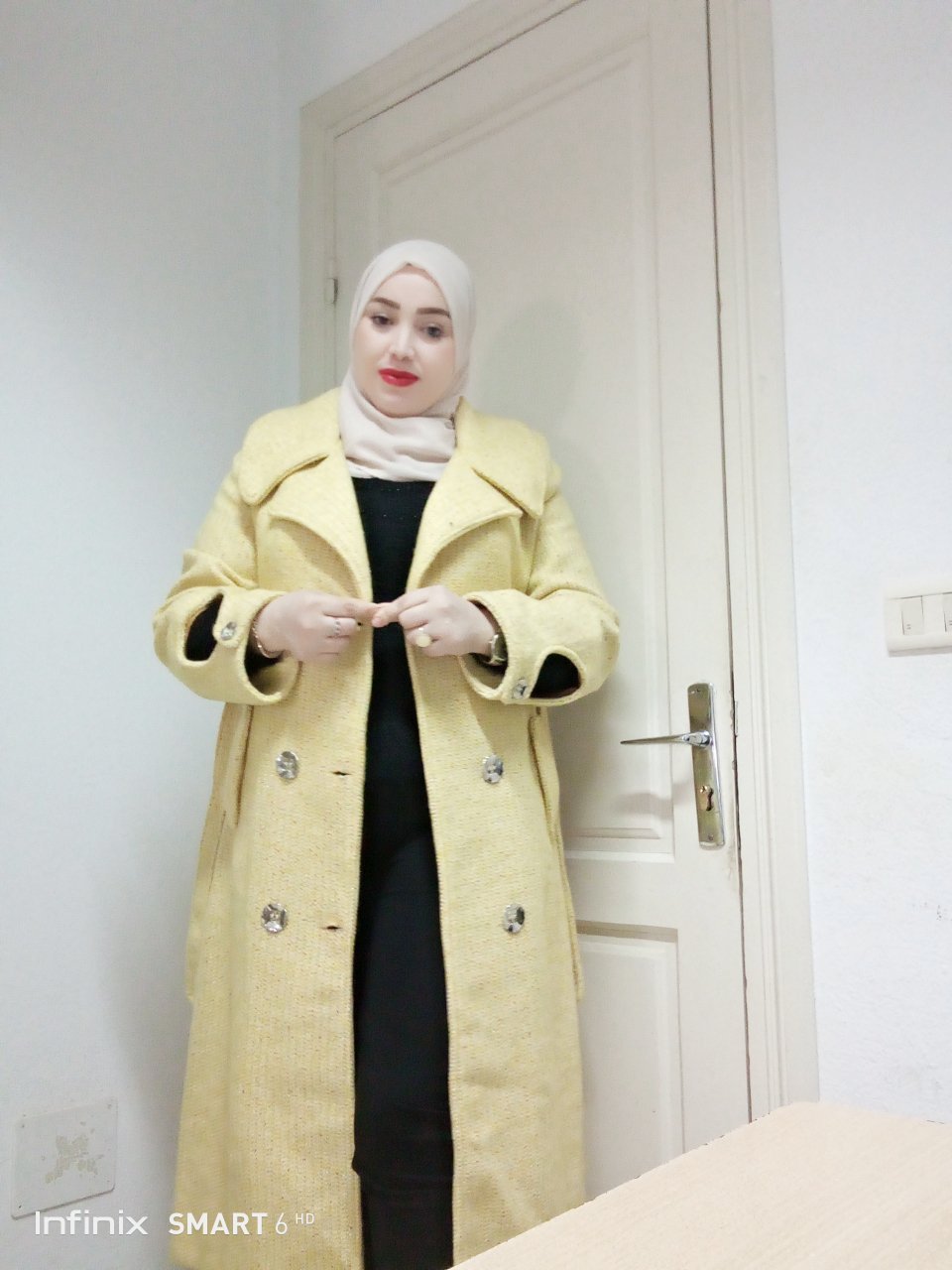 كابوط جديد ملبوس مرة كهو سلعة فرنساوية بالدوبلير م داخل مضخم برشا 
