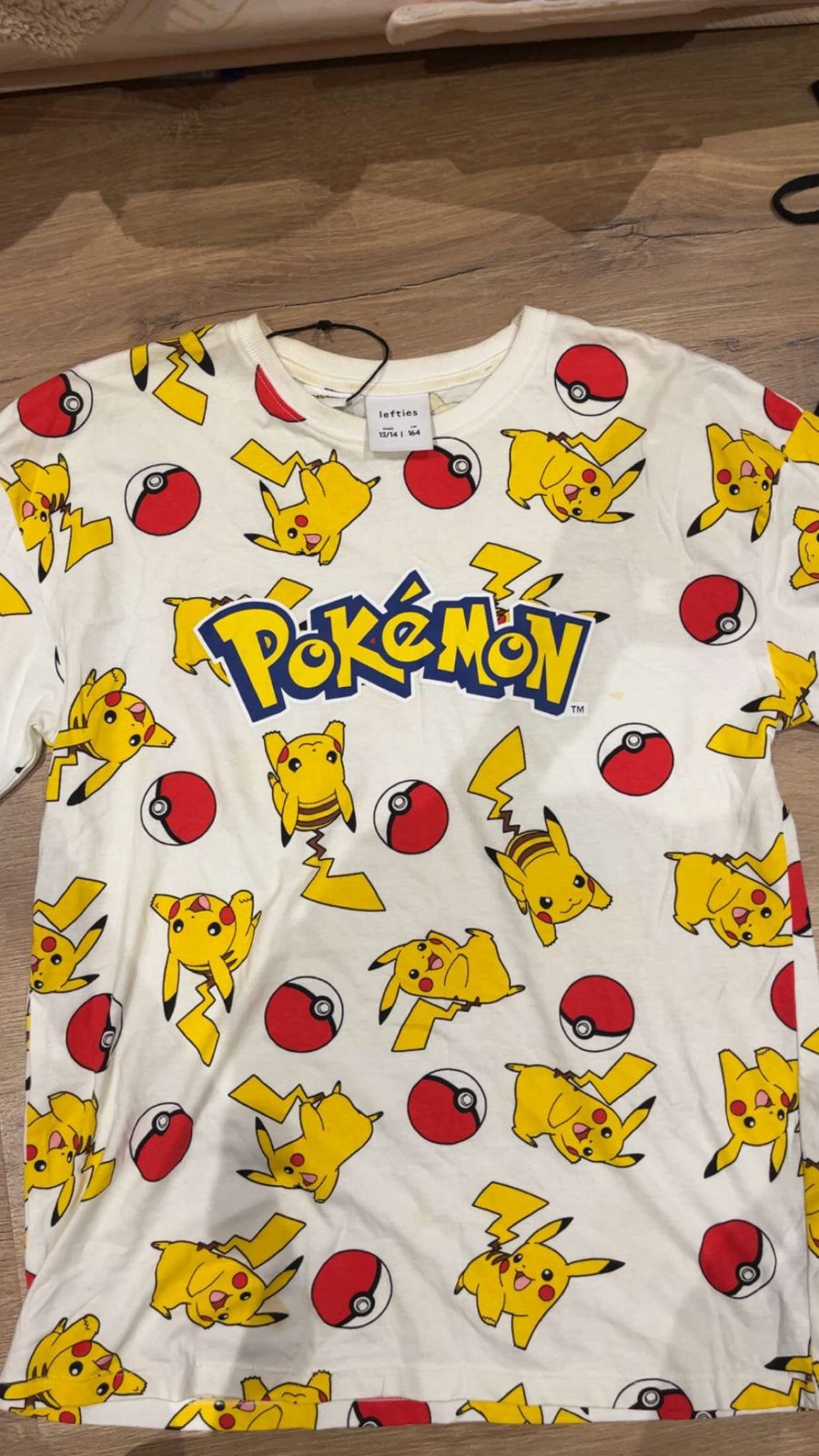 Haut Pikachu