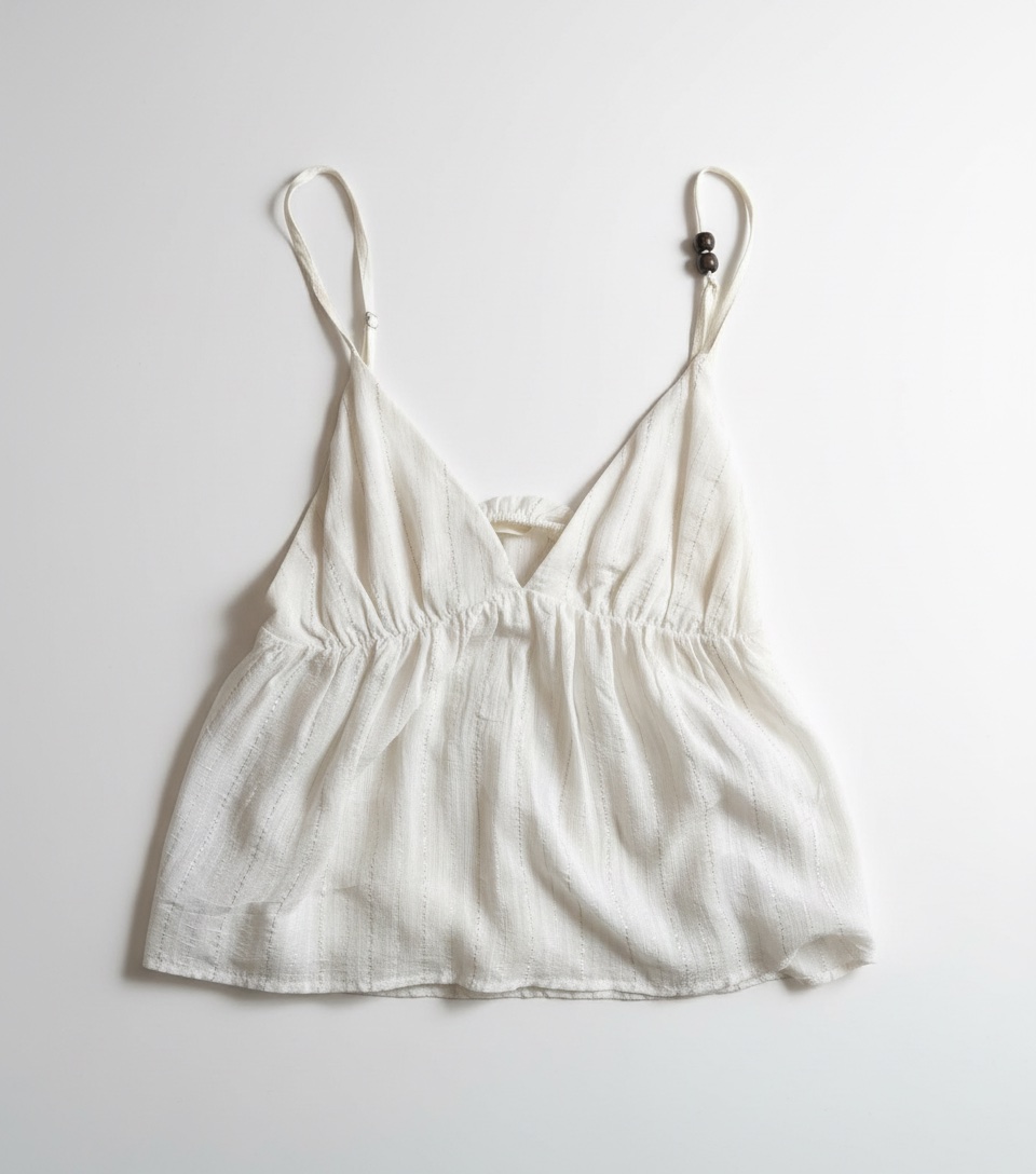 Top blanc avec details argenté pull &bear 