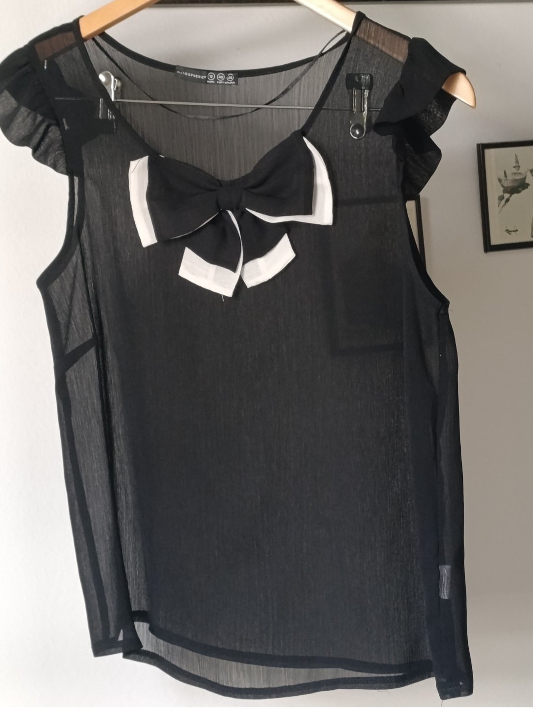 ​🖤 Top fluide noir transparent avec nœud contrasté – Taille 38/40 (M)