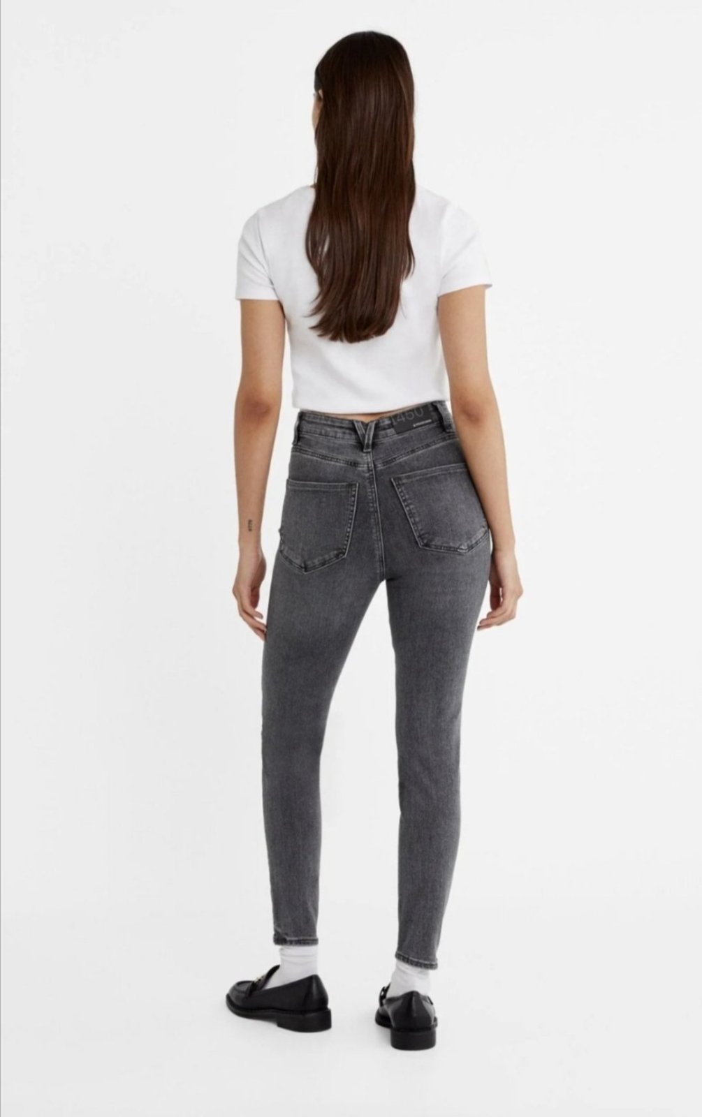 Stradivarius gris t.40
