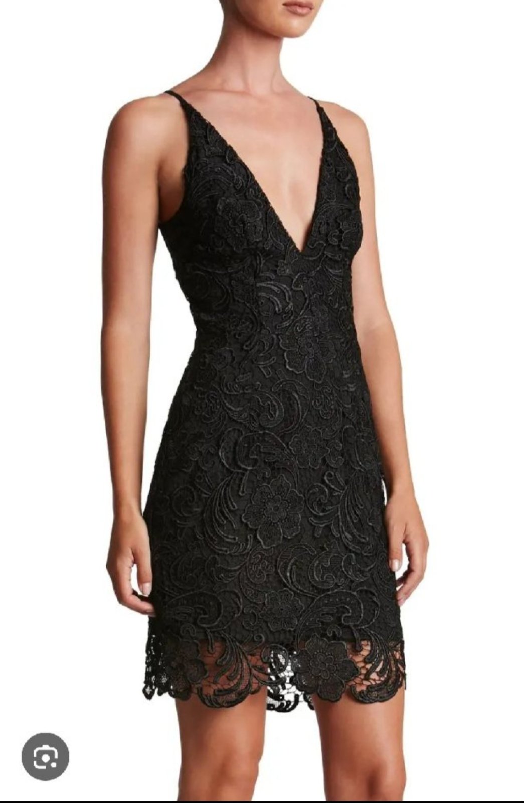 Robe noire col V plongeant 