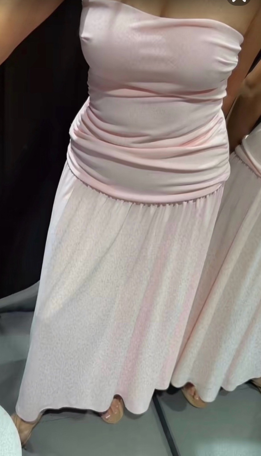 Robe zara pink , tlabes taille M zeda