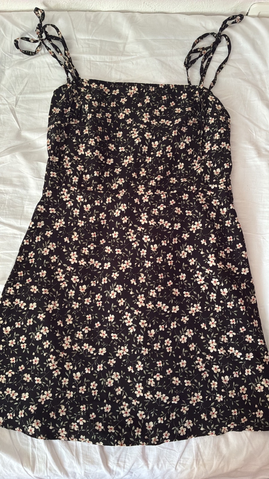 Robe shein taille M/38 ( tlabes S)