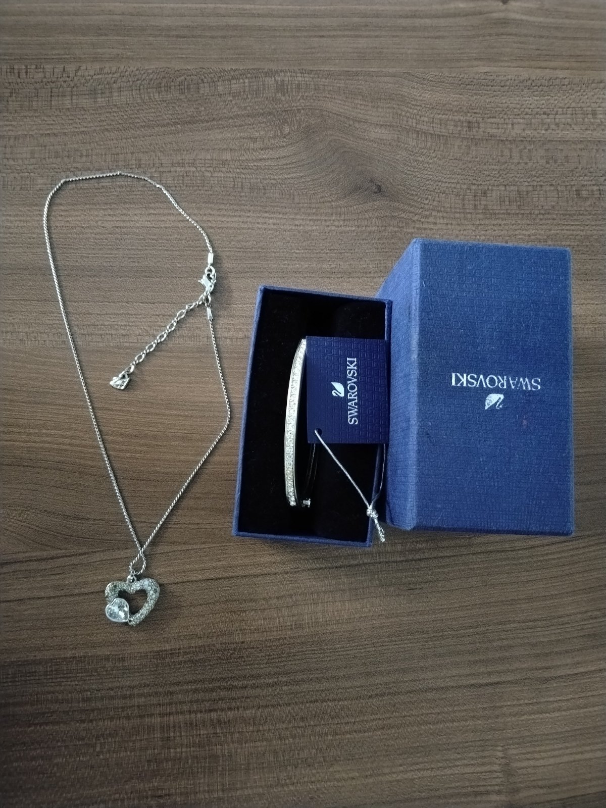 Collier et bracelet swarovski