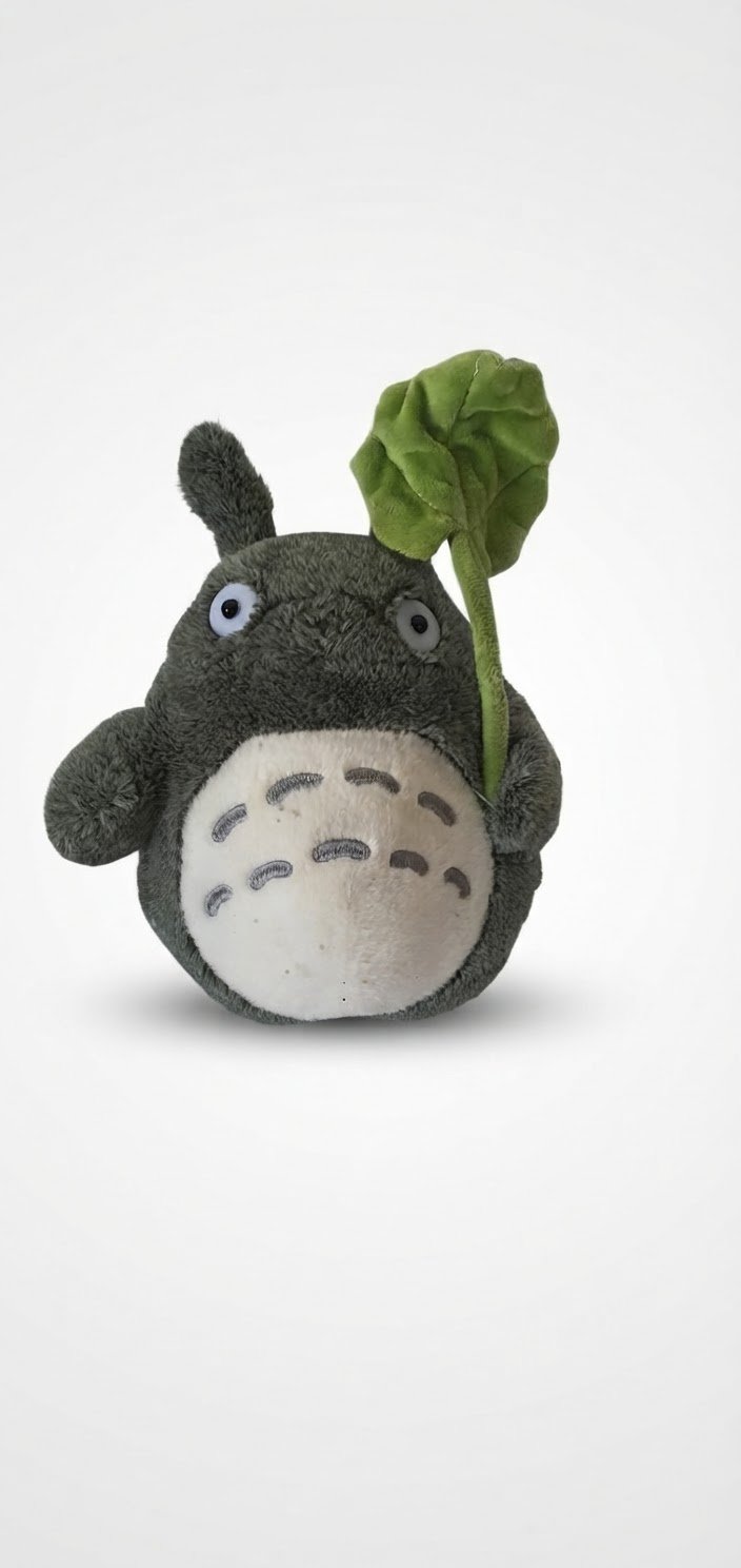 🌿💚 Peluche Totoro avec feuille verte 💚🌿