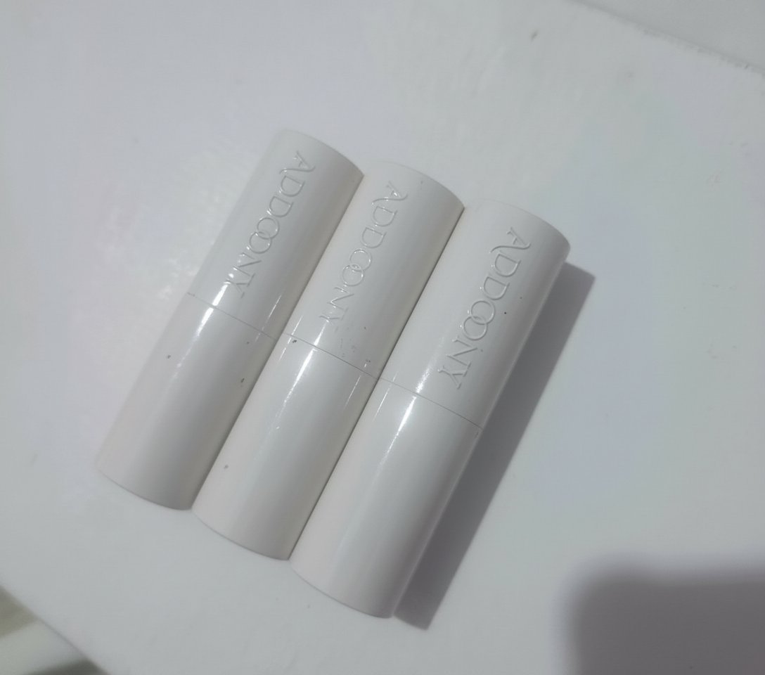 Lot Addoony Proven Lipstick