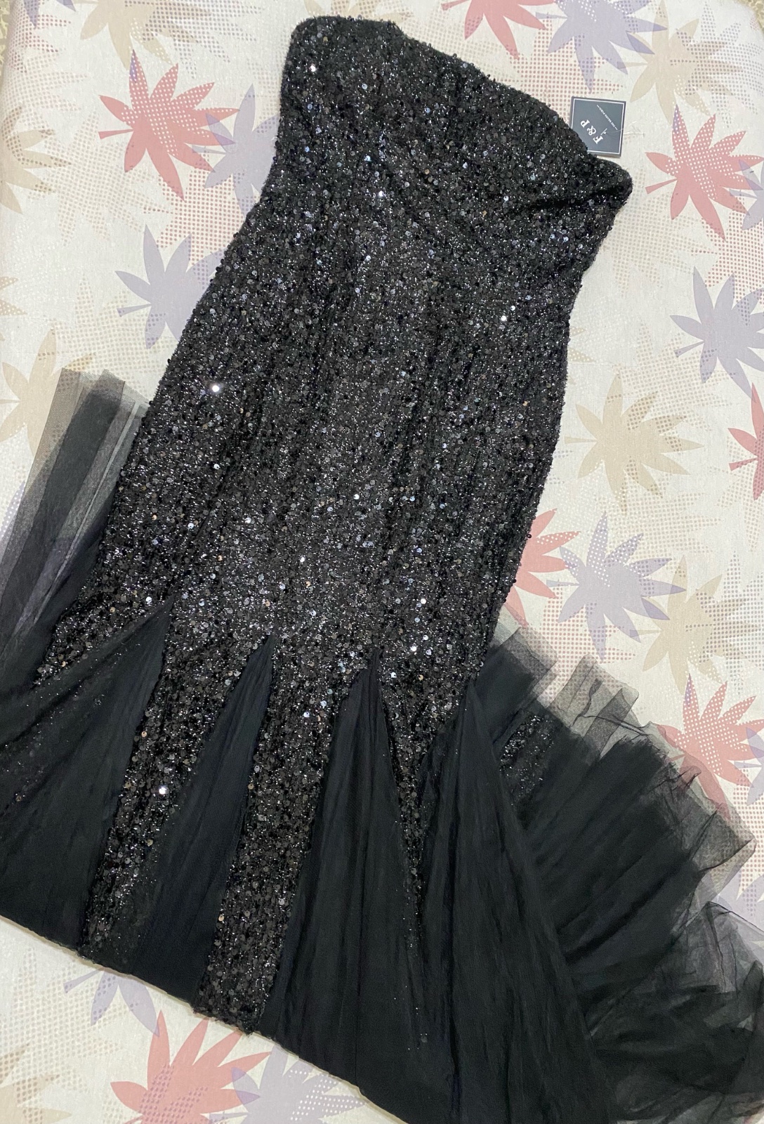 Robe neuve noire taille L 