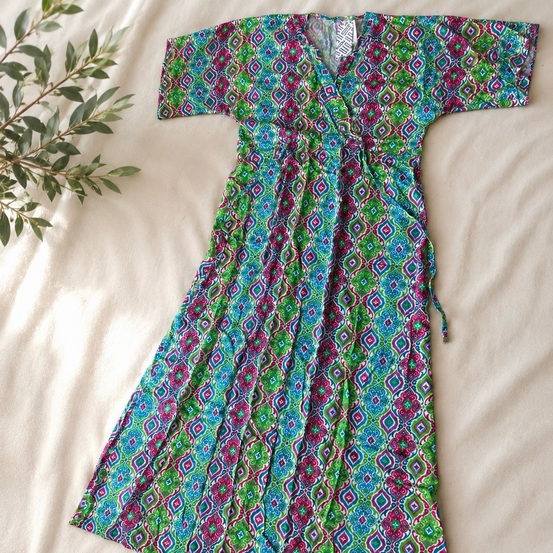 Robe de plage avec etiquette 💚🩷🩵