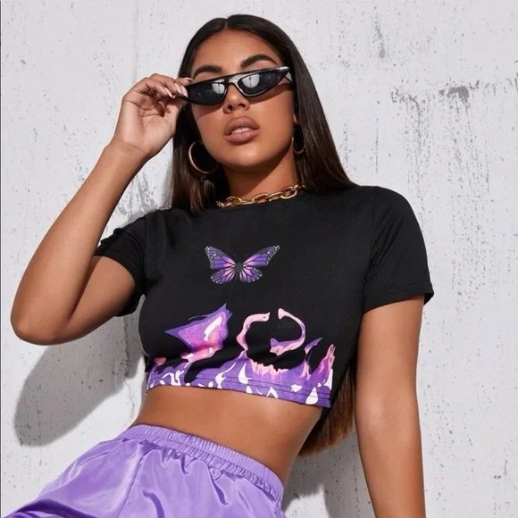 Cool tshirt 💜🩷