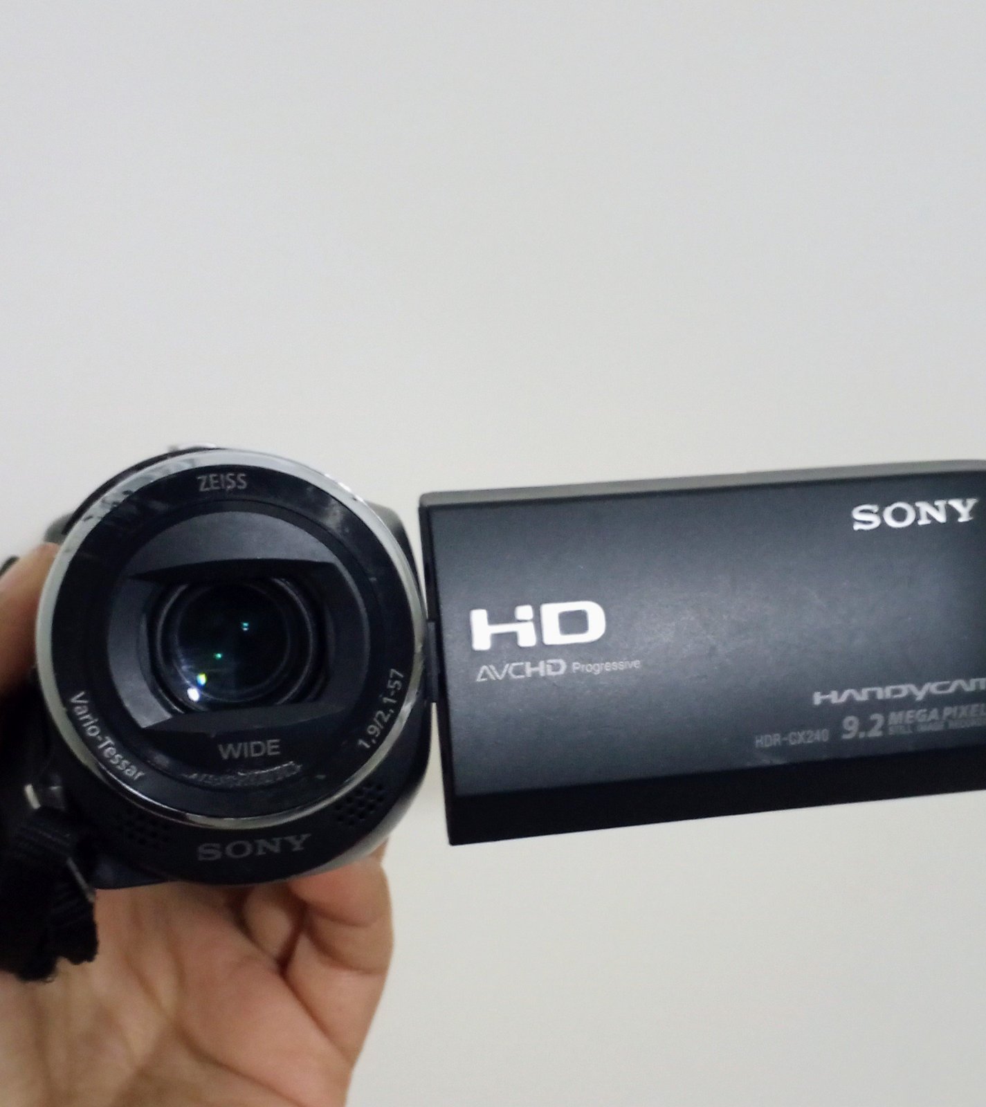 Sony Handycam HDR-CX240 🖤
