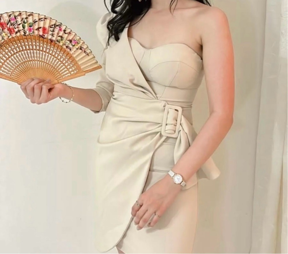 Robe beige Glamour ✨