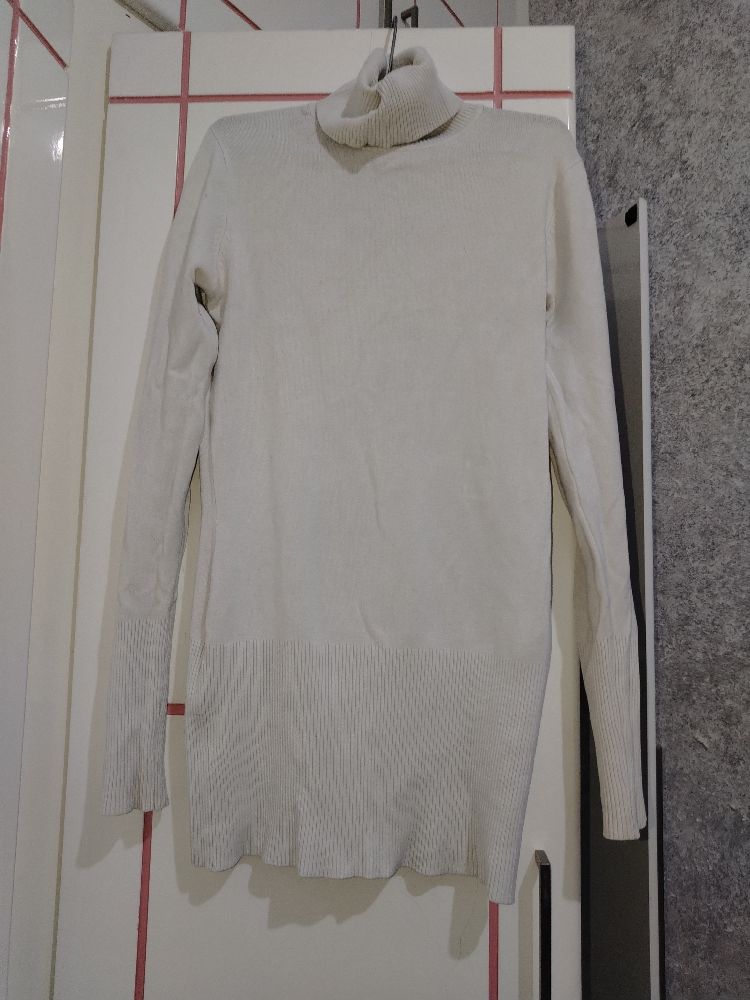 Pull blanc