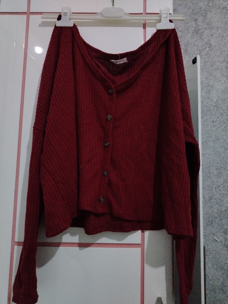 Pull rouge