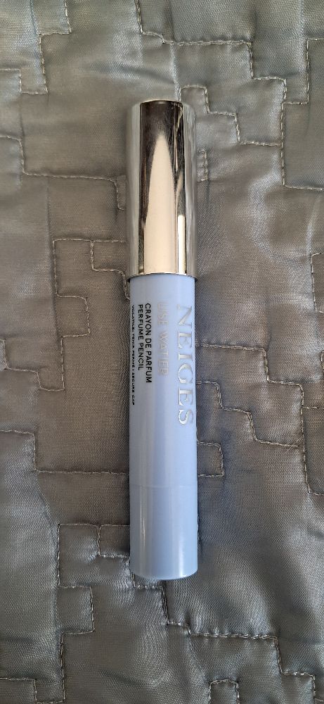 Lise Watier Neiges crayon de parfum
