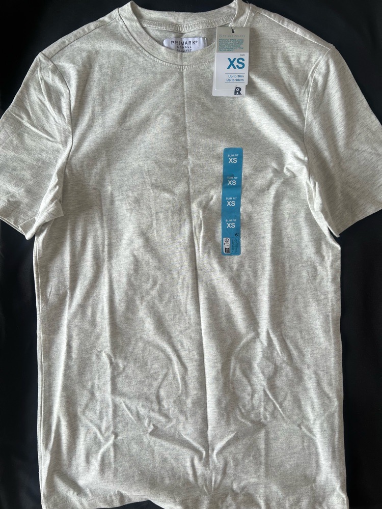 Pull gris neuf,taille xs