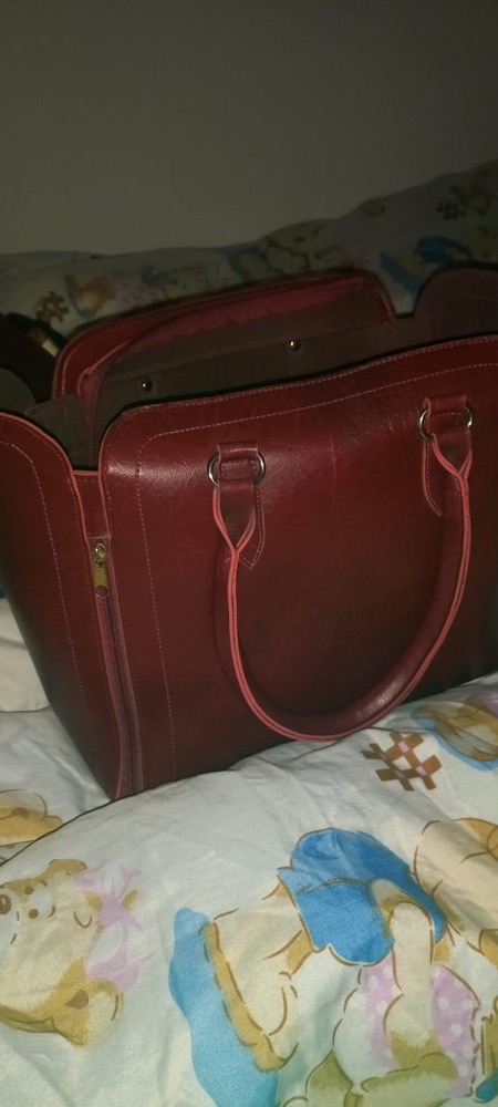 Sac moyen rouge bordeau